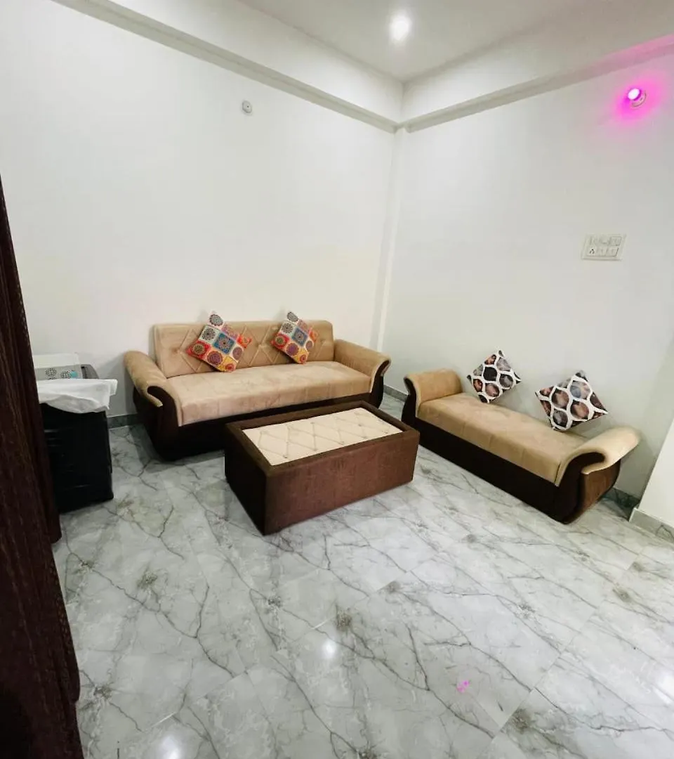 Simple Blissful - 2 Bedrooms Independent House Varanasi 0*,
