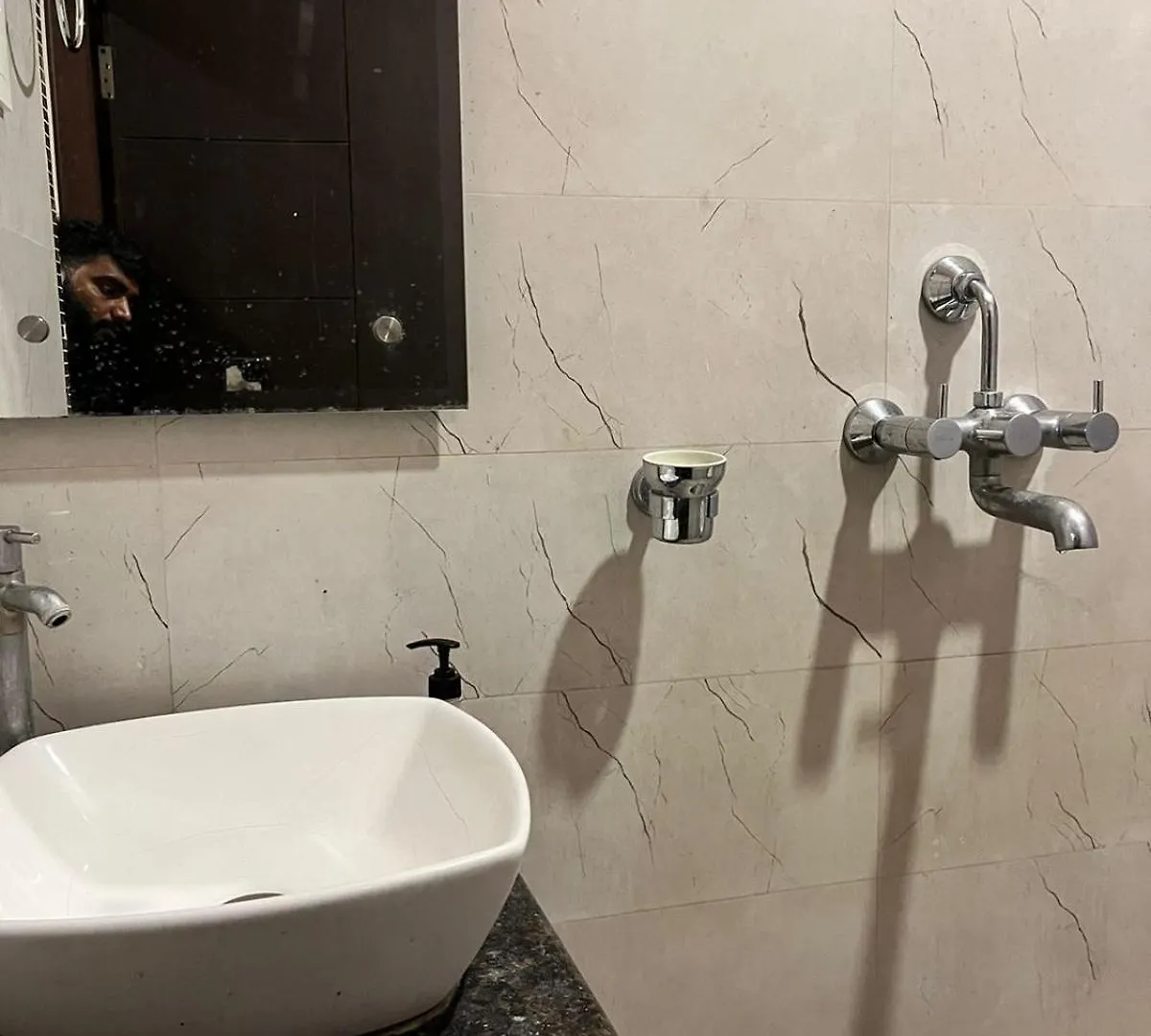 Apartment Simple Blissful - 2 Bedrooms Independent House Varanasi India